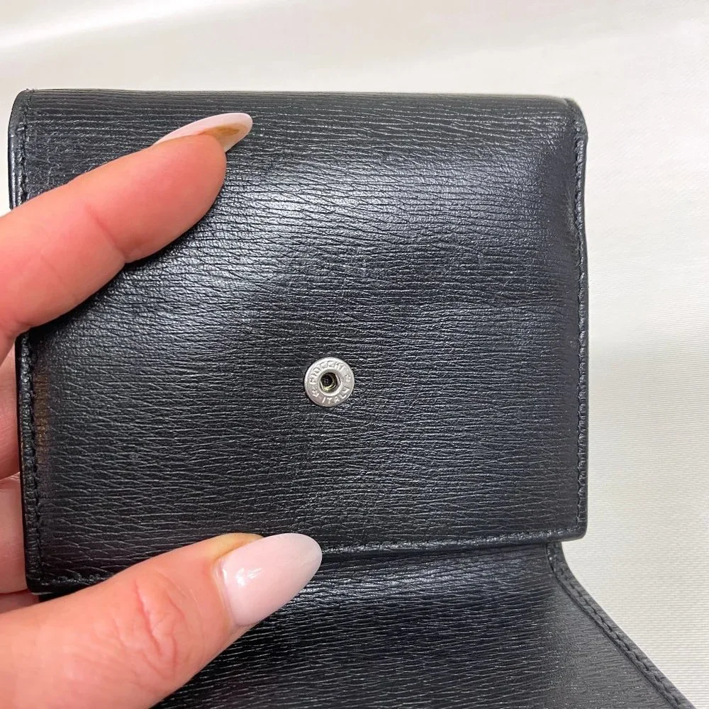 Auc Gucci Snappy Bi-fold GG vintage leather wallet